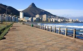 Luxury 1Br Green Point - Walk To Sea Point Promenade! Rooftop Pool, Secure Parking