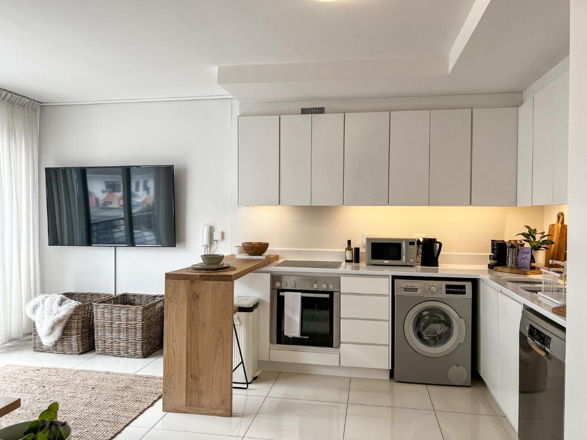 Luxury 1Br Green Point - Walk To Sea Point Promenade! Rooftop Pool, Secure Parking Kapstadt Exterior foto